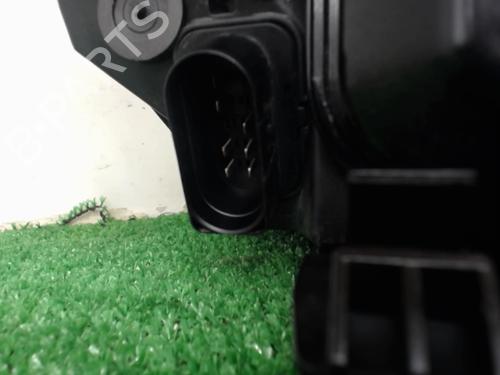 Used Left headlight Left headlight FORD FOCUS II (DA_, HCP, DP) 1.6 (100 hp) 25630456 25630456