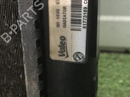Used Water radiator FIAT PANDA (169_) 1.1 (169.AXA1A) (54 hp) 32115147
