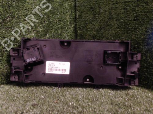 Used Climate control Climate control LANCIA YPSILON (843_) 1.3 D Multijet (843.AXF11, 843.AXF1A, 843.AXM11,... (75 hp) 25648377 25648377