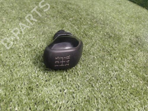 shift-knob-citroen-c4-cactus-2014-25631794 main image