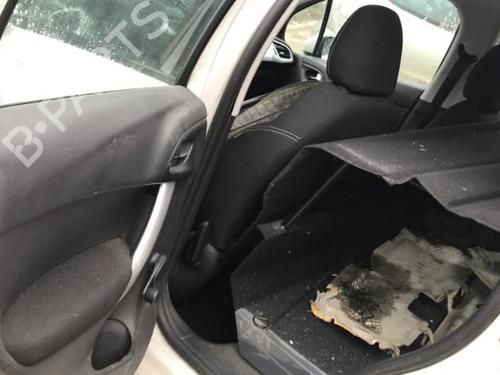 Electronic module CITROËN C3 II (SC_) 1.4 HDi 70 (SC8HZC, SC8HR0, SC8HP4) | BP29736107M83  - Image 30