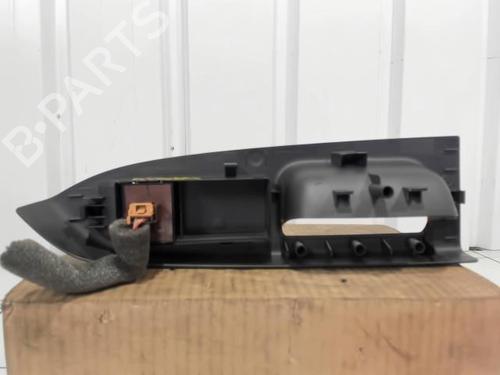 Used Left front window switch VW TOURAN (1T1, 1T2) 1.9 TDI (105 hp) 25642063