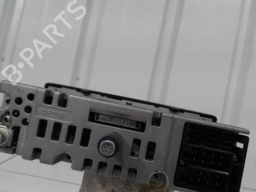 Used Radio Radio 27215048 27215048