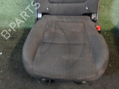 Used Rear seat Rear seat PEUGEOT 5008 (0U_, 0E_) 1.6 HDi (114 hp) 25631546 25631546