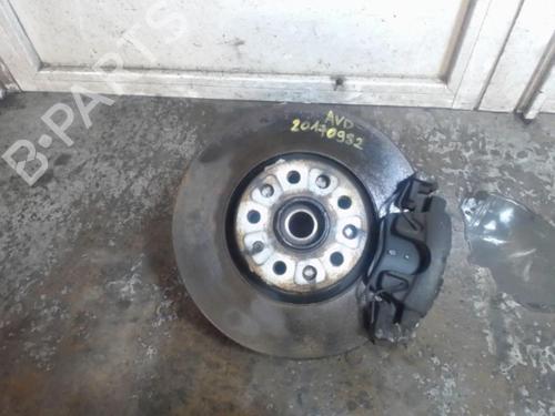 Used Right front steering knuckle VW TIGUAN (5N_) 2.0 TDI (140 hp) 25632151