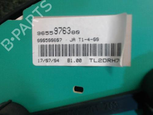 Used Instrument cluster Instrument cluster PEUGEOT 206 Hatchback (2A/C) 1.4 16V (88 hp) 25635201 25635201