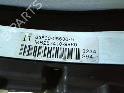 Instrument cluster TOYOTA AVENSIS Estate (_T25_) 2.0 D-4D (CDT250_, CDT250R) | BP25637647C47