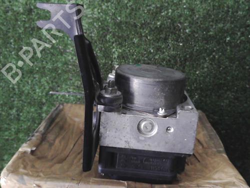 Used ABS pump ABS pump RENAULT CLIO III Grandtour (KR0/1_) 1.5 dCi (KR0G) (68 hp) 25650299 25650299