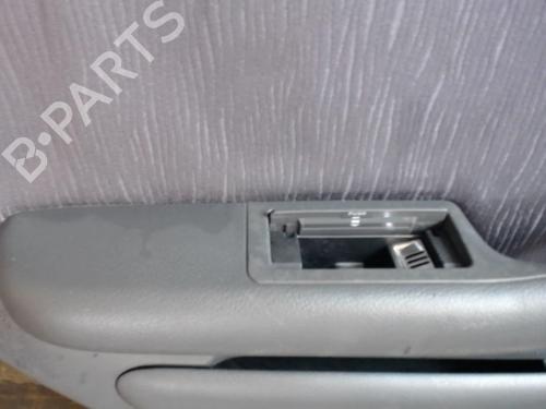 Dør venstre bak AUDI A6 C5 (4B2) 1.9 TDI | BP25640076C4 