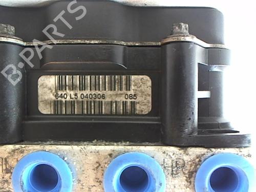 Used ABS pump ABS pump MERCEDES-BENZ A-CLASS (W169) A 150 (169.031, 169.331) (95 hp) 25636811 25636811