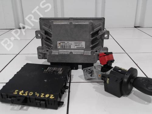 Used Electronic module RENAULT TWINGO II (CN0_) 1.2 (CN0D) (58 hp) 25628568
