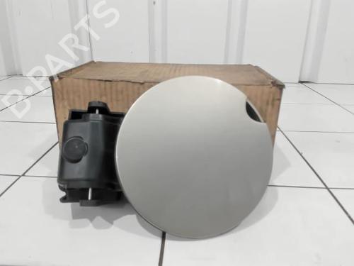 fuel-flap-renault-megane-cc-ez01_-2010-2011-2012-2013-2014-2015-25645027 main image