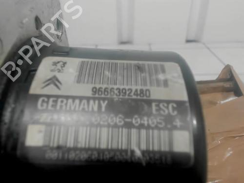 Used ABS pump ABS pump CITROËN C8 (EA_, EB_) 2.0 HDi 165 (163 hp) 25639542 25639542