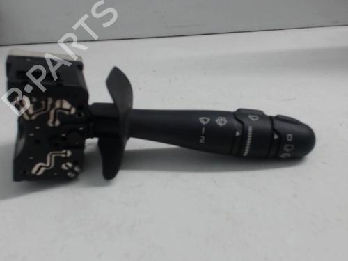 Used Steering column stalk RENAULT CLIO II (BB_, CB_) 1.9 D (B/CB0J) (65 hp) 25635597