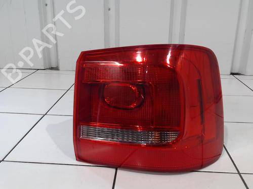Right taillight VW TOURAN (1T3) 1.6 TDI | BP25628330C35  - Image 5