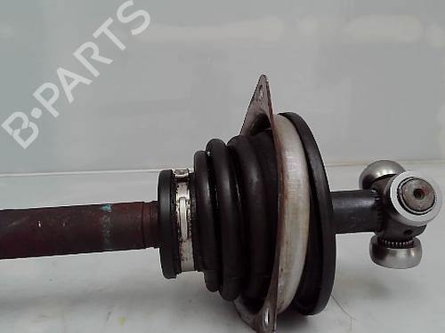 Transmisión delantera izquierda Transmisión delantera izquierda RENAULT TWINGO I (C06_) 1.2 16V (C06C, C06D, C06K) (75 hp) 37482097 37482097
