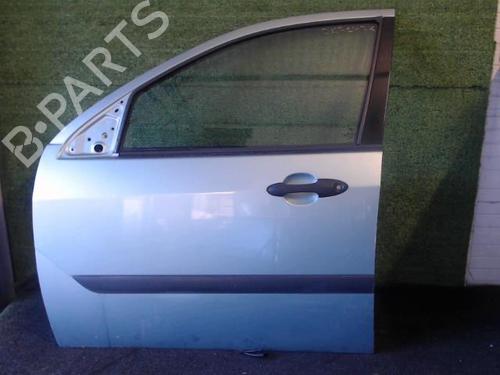 Used Left front door FORD FOCUS I (DAW, DBW) 1.8 Turbo DI / TDDi (90 hp) 25642241