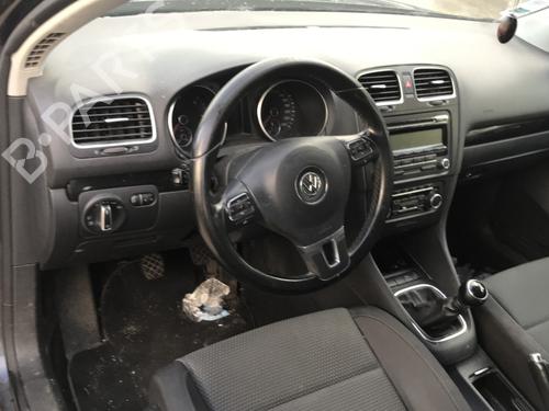 Fuel flap VW GOLF VI (5K1) 2.0 TDI | BP29598075C131 