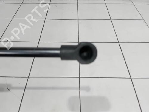 Used Tailgate lift support VW GOLF VII (5G1, BQ1, BE1, BE2) 2.0 GTI (220 hp) 25647575