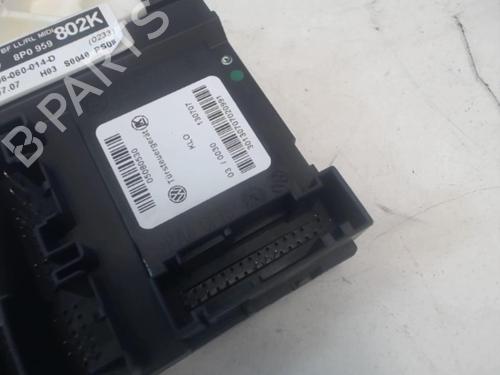 Used Front right window mechanism Front right window mechanism AUDI A3 Sportback (8PA) 2.0 TDI (140 hp) 25648960 25648960