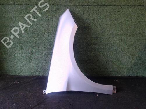 Used Right front fenders MERCEDES-BENZ B-CLASS Sports Tourer (W245) B 200 CDI (245.208) (140 hp) 25631125