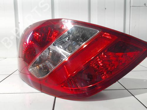 Venstre baglygte HYUNDAI i20 I (PB, PBT) 1.4 CRDi (75 hp) 32024535