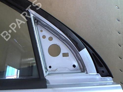 Right front door KIA SPORTAGE II (JE_, KM_) 2.0 CRDi 4WD | BP25633268C3