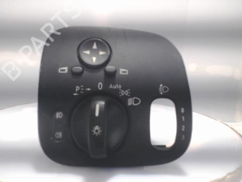 Used Headlight switch MERCEDES-BENZ C-CLASS (W203) C 220 CDI (203.008) (150 hp) 28198043