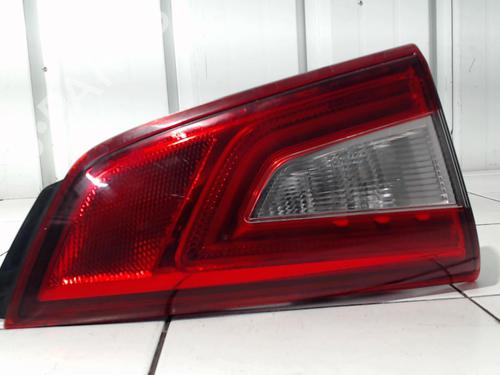 Used Left tailgate light NISSAN QASHQAI II (J11, J11_) 1.6 dCi (130 hp) 31953951