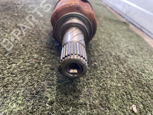 left-front-driveshaft-renault-clio-iv-bh_-2012-2013-2014-2015-2016-2017-2018-2019-2020-2021-37417245 main image