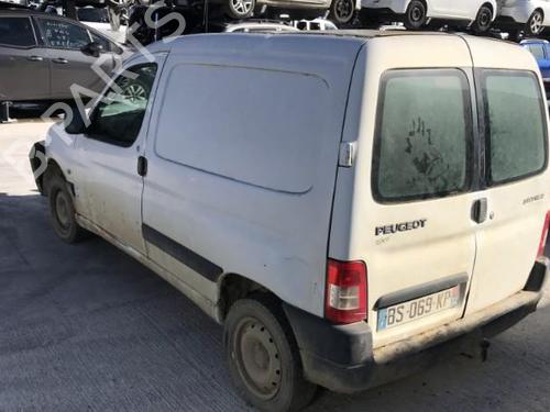 Left front steering knuckle PEUGEOT PARTNER Box Body/MPV (5_, G_) 1.6 HDi 75 | BP25636530M25 