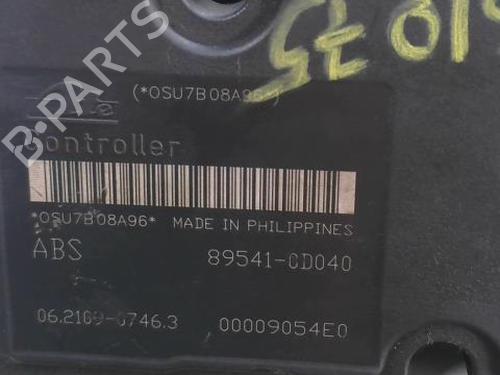 Used ABS pump ABS pump TOYOTA YARIS (_P9_) 1.4 D-4D (NLP90_, NLP90R) (90 hp) 39528749 39528749