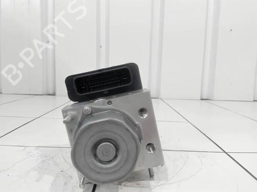 Used ABS pump DACIA SANDERO II 1.0 TCe 100 (B8ML) (101 hp) 25634659