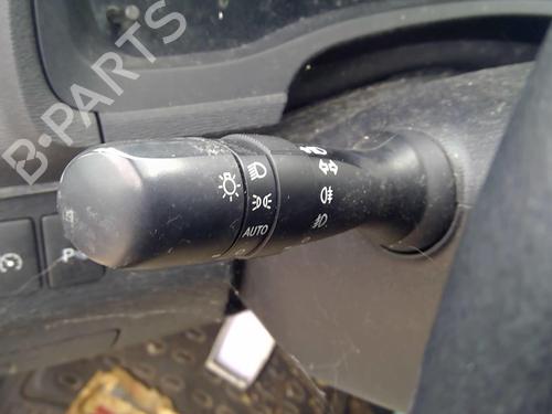 Used Switch TOYOTA AVENSIS Estate (_T27_) 2.0 D-4D (ADT270_, ADT270R) (124 hp) 25644779