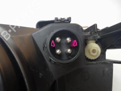 Used Right headlight AUDI 80 B4 Saloon (8C2) 2.0 (90 hp) 25645579