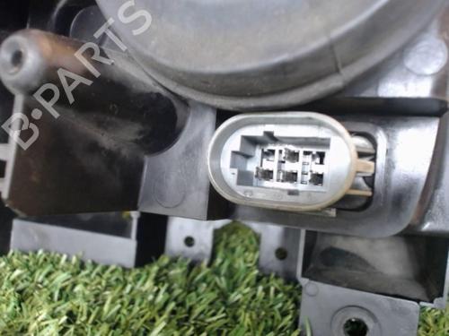 Used Left headlight RENAULT ESPACE III (JE0_) 2.2 dCi (JE0K) (130 hp) 25650948