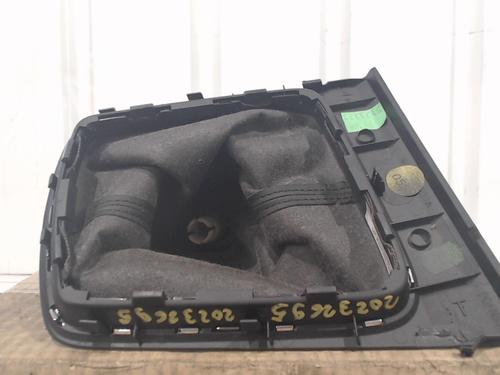 Gear lever SEAT LEON (5F1) 1.6 TDI | BP25639100M90 