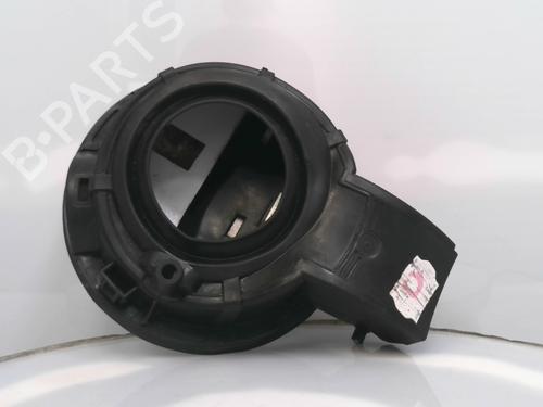 fuel-flap-citroen-c3-ii-sc_-2009-29077907 main image