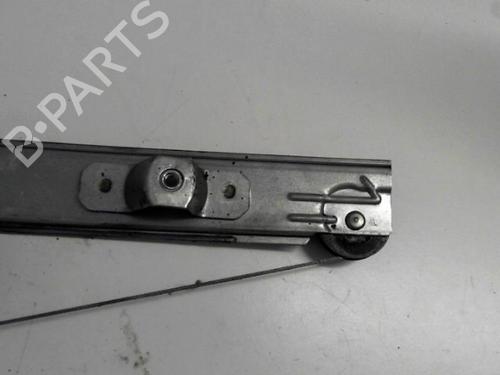 Rear left window mechanism SUZUKI GRAND VITARA II (JT, TE, TD) 1.9 DDiS All-wheel Drive (JT419, TD44, JB419WD, JB419XD,... | BP25641013C24 