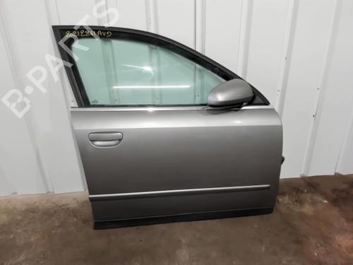 Used Right front door AUDI A4 B6 Avant (8E5) 2.5 TDI quattro (180 hp) 25630254