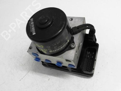 Used ABS pump AUDI A3 (8L1) 1.9 TDI (110 hp) 25646401