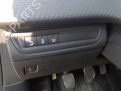 Switch PEUGEOT 2008 I (CU_) 1.6 BlueHDi 100 | BP29843613I30 - Image 16