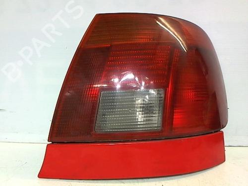 Used Right taillight AUDI A4 B5 (8D2) 1.9 TDI (110 hp) 25649421