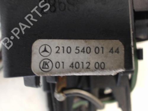 Used Steering column stalk Steering column stalk MERCEDES-BENZ E-CLASS (W210) E 220 D (210.004) (95 hp) 25633597 25633597