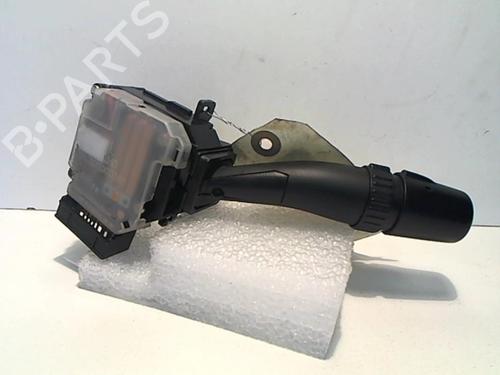 Switch HYUNDAI TUCSON (JM) 2.0 CRDi All-wheel Drive | BP25651467I30 