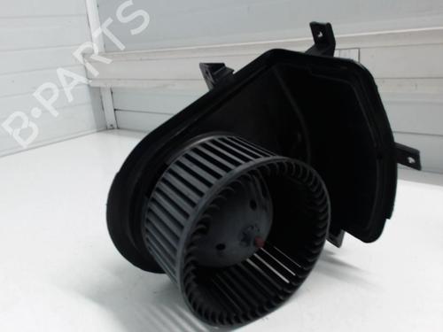 Used Heater blower motor Heater blower motor VW GOLF III Variant (1H5) 1.9 TD (75 hp) 25646130 25646130