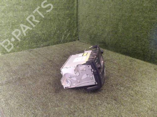 Used Radio TOYOTA RAV 4 III (_A3_) 2.2 D 4WD (ALA30_, ALA30R) (136 hp) 25648068