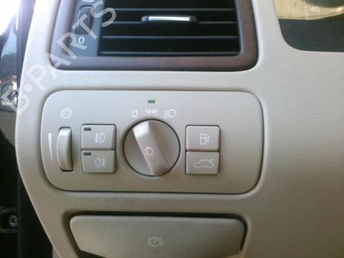 Used Headlight switch Headlight switch VOLVO S80 II (124) 2.0 FlexFuel (146 hp) 25643837 25643837