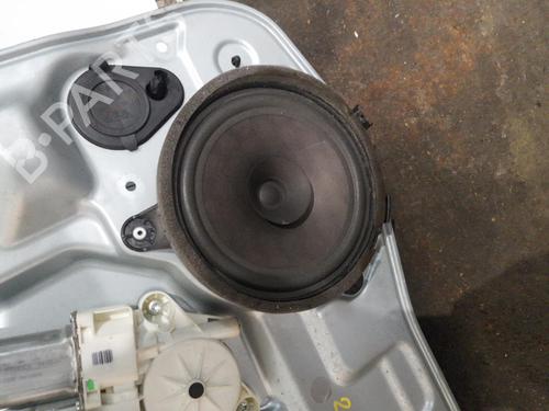 Used Front left window mechanism Front left window mechanism VOLVO V50 (545) 1.6 D (110 hp) 25635259 25635259