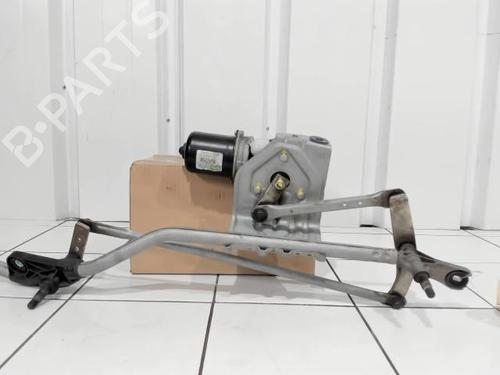 Used Front wiper motor RENAULT SCÉNIC II (JM0/1_) 1.9 dCi (JM14) (131 hp) 25634949
